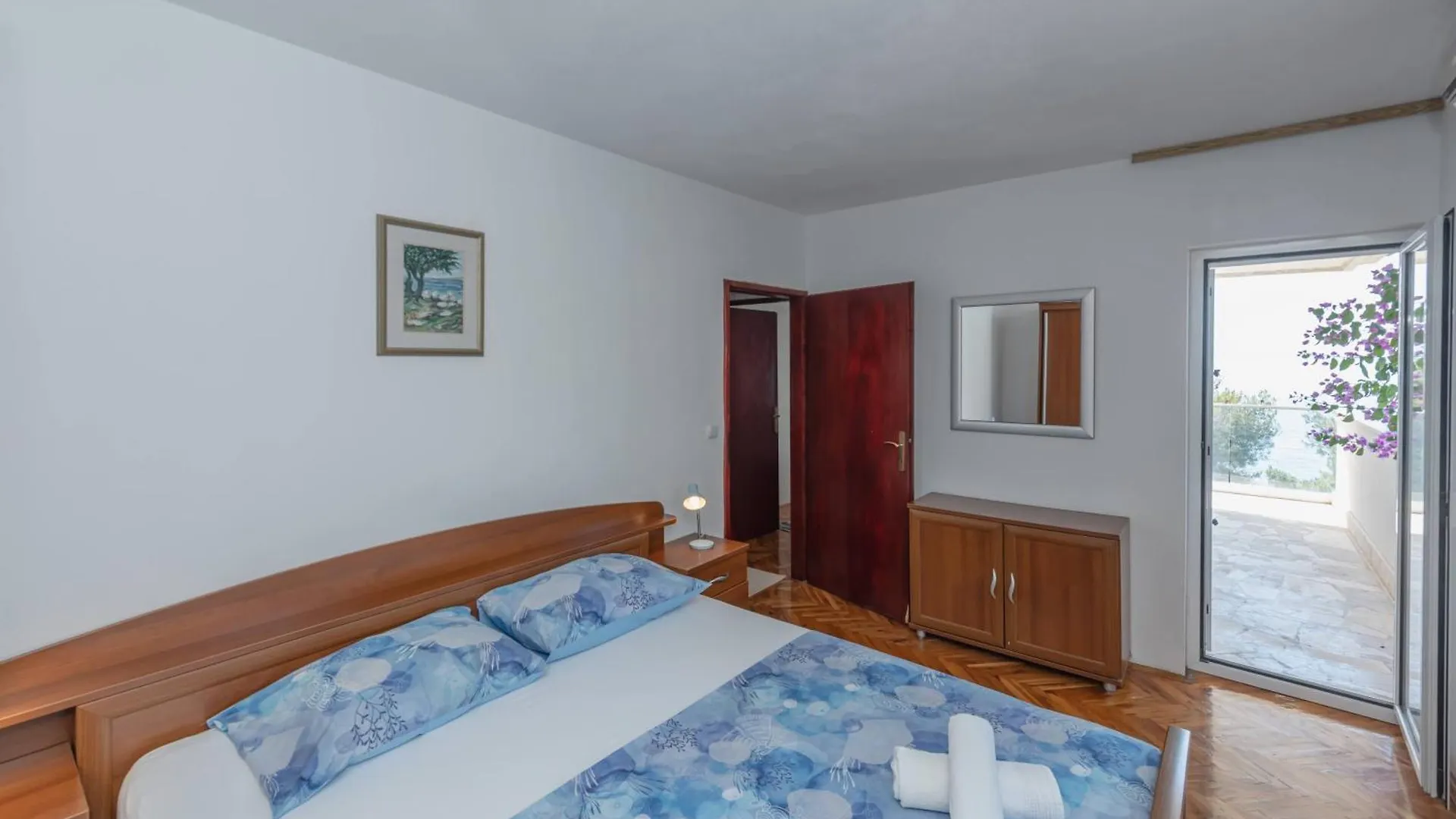 Casa vacanze Villa Tolles Haus In Okrug Gornji Mit Eigenem Balkon Traù