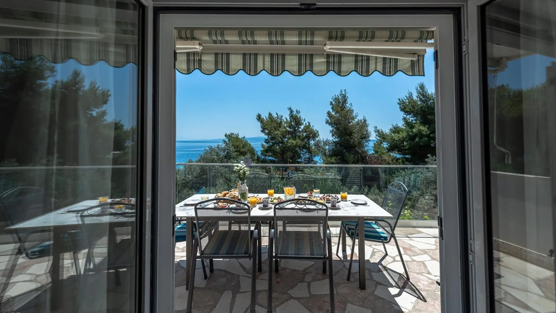 Villa Tolles Haus In Okrug Gornji Mit Eigenem Balkon Traù Casa vacanze